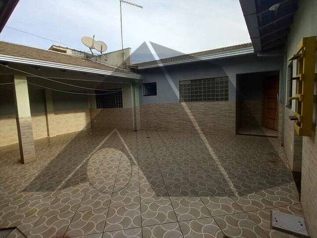 Casa para Locação em Arapongas - 2