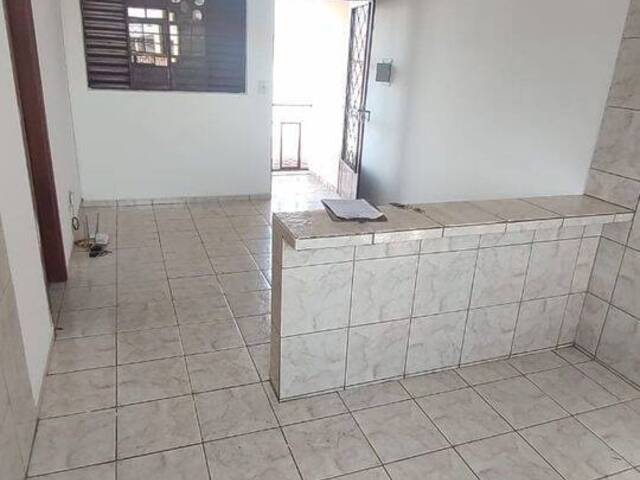 Apartamento para Locação em Arapongas - 2