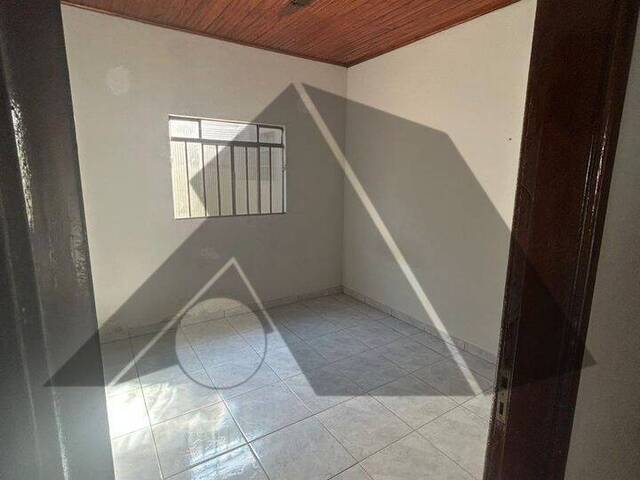 Casa para Locação em Arapongas - 2