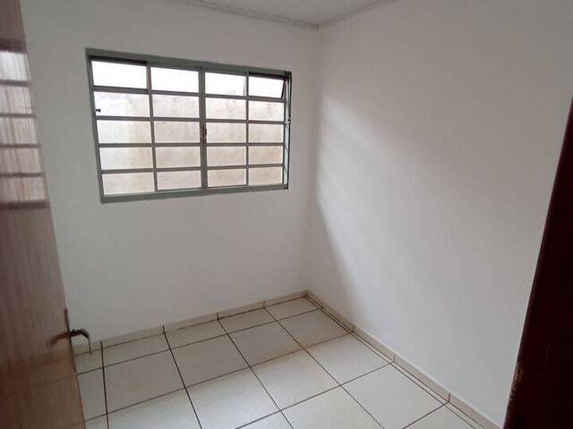 #51 - Casa para Locação em Arapongas - PR