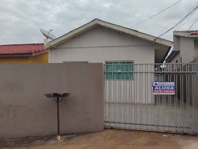 #65 - Casa para Locação em Arapongas - PR - 1