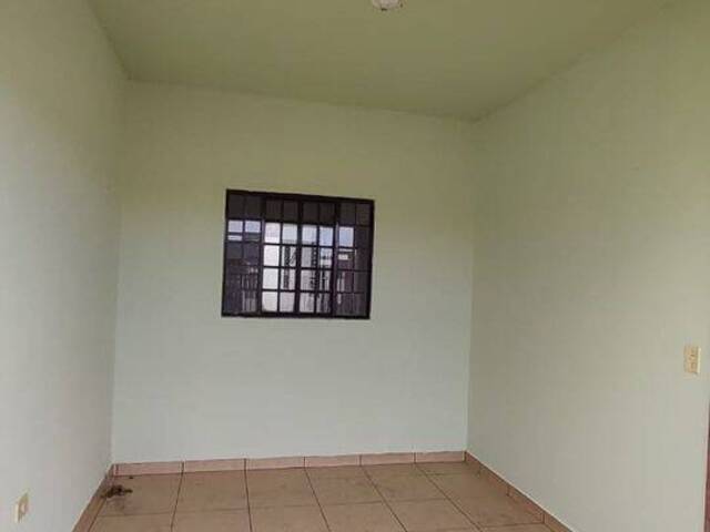 #68 - Casa para Locação em Arapongas - PR