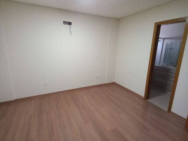 Apartamento para Locação em Arapongas - 5