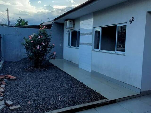 #279 - Casa para Venda em Arapongas - PR - 2