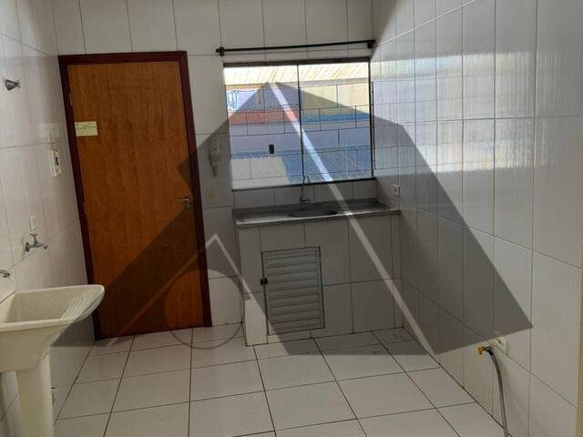 Apartamento para Locação em Arapongas - 5