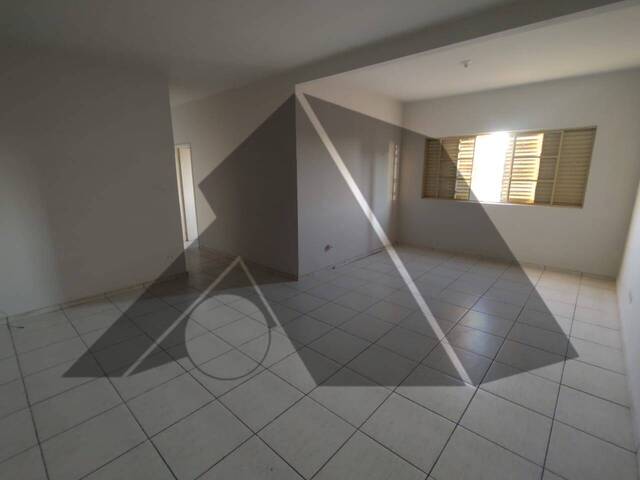 #383 - Apartamento para Locação em Arapongas - PR - 2