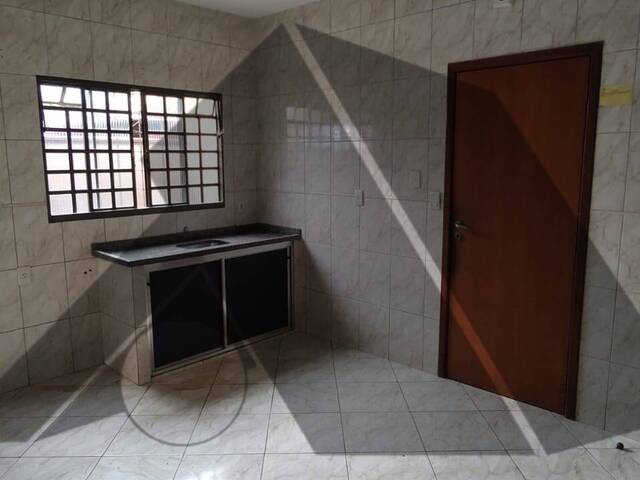 #382 - Apartamento para Locação em Arapongas - PR - 3
