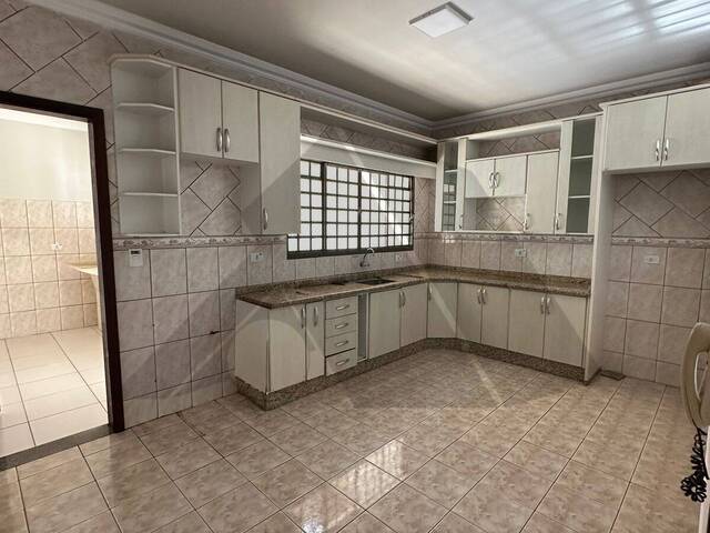 #416 - Apartamento para Locação em Arapongas - PR - 3