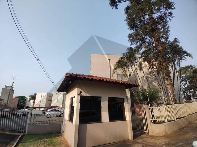#424 - Apartamento para Locação em Arapongas - PR - 1