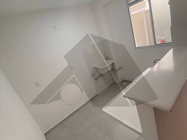 #431 - Apartamento para Locação em Arapongas - PR - 2