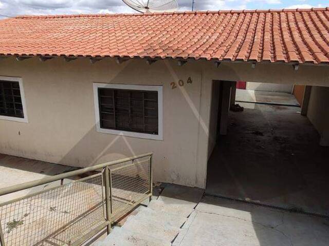 Casa para Locação em Arapongas - 2