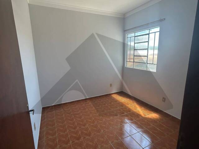 Apartamento para Locação em Arapongas - 5
