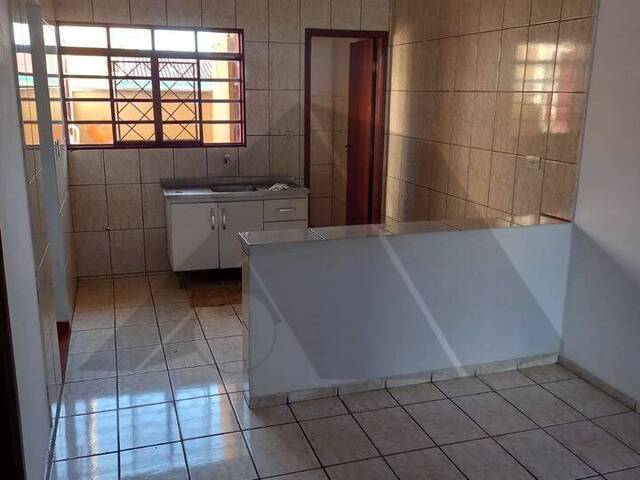 Apartamento para Locação em Arapongas - 3