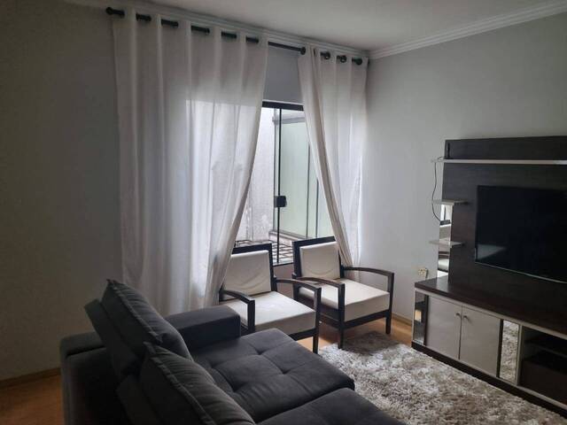 #497 - Apartamento para Locação em Arapongas - PR