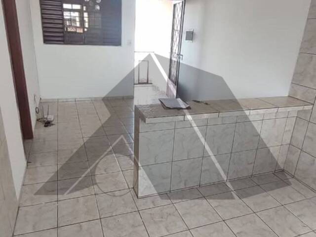 Apartamento para Locação em Arapongas - 2