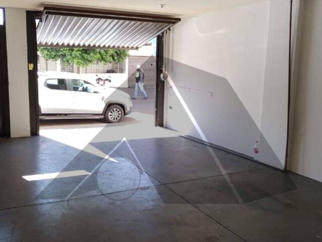 #513 - Apartamento para Locação em Arapongas - PR - 2