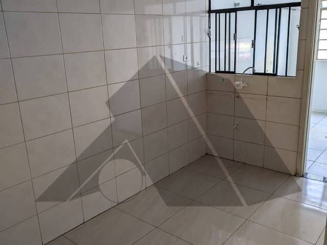 Apartamento para Locação em Arapongas - 5