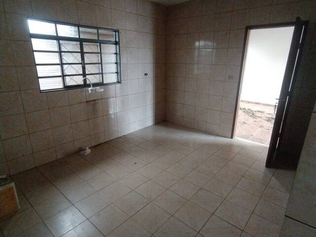Casa para Locação em Arapongas - 2