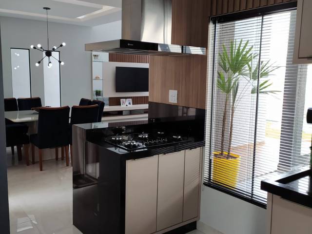 Casa para Venda em Arapongas - 3