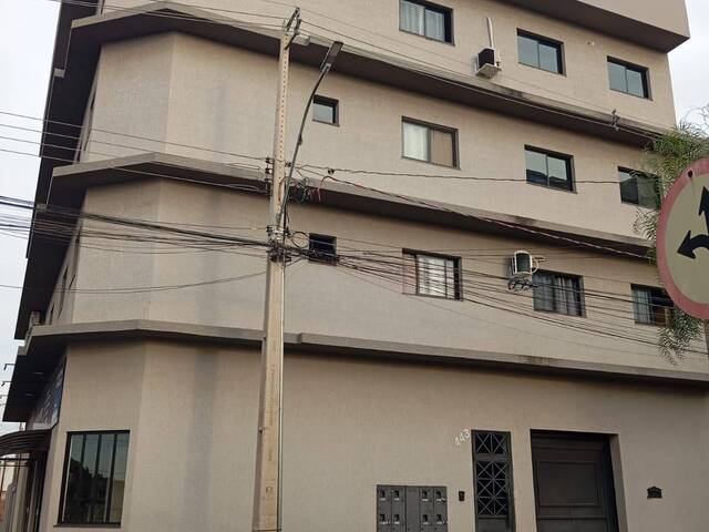 #582 - Apartamento para Locação em Arapongas - PR - 2