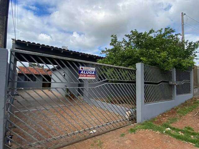 #586 - Casa para Locação em Arapongas - PR