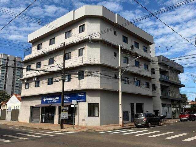 #588 - Apartamento para Locação em Arapongas - PR - 1
