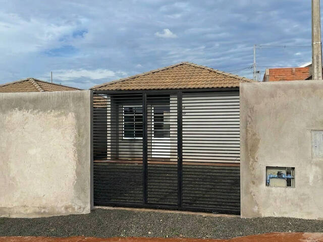 Casa para Venda em Arapongas - 2