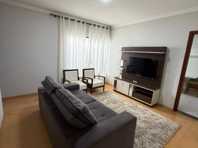 #611 - Apartamento para Locação em Arapongas - PR