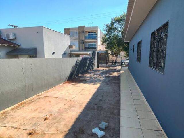#615 - Casa para Locação em Arapongas - PR