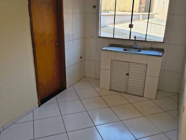 Apartamento para Locação em Arapongas - 2